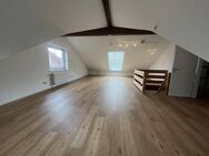 Renovierte 3-Zimmer-Maisonettewohnung mit Südbalkon - Achim