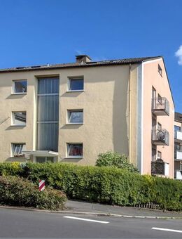 Schöner Wohnen in Lüdenscheid-Brügge: Tolle 3-Zimmer-Wohnung mit Balkon und neuem Badezimmer! - Lüdenscheid