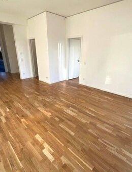 Exklusive 2-Zimmer-Wohnung mit großem Balkon und hochwertiger Ausstattung in Berlin-Mitte - Berlin