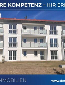 Exklusive 3 Zimmer in 9 Fam. Haus oberste Etage mit Balkon - Kirchham