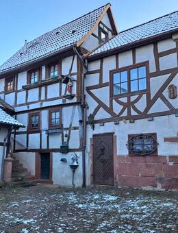 Renovierungsbedürftig - Wunderschönes Häuschen mit viel Abstellmöglichkeiten und schönem Garten (Für kleine Leute :-)) - Walldürn