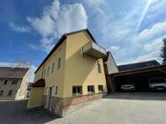 Representatives 4 Raum-DG-Loft in ansehnlichem, sanierten Bauerngut, mit Balkon und Fernblick - Weißenfels