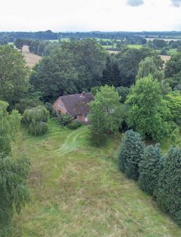 Verträumtes Einfamilienhaus auf über 9.600qm Grundstück am Dorfrand von Hohn - Hohn
