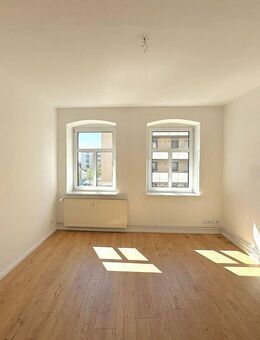 Helle Zwei-Zimmer-Wohnung in zentraler Lage in der Altstadt - Brandenburg (Havel)