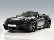 Porsche 992, Turbo S Cabriolet Burmeister Lift, Jahr 2022 - Stuttgart