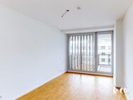 Toll geschnittene Wohnung mit 2 Bädern und Südbalkon - München