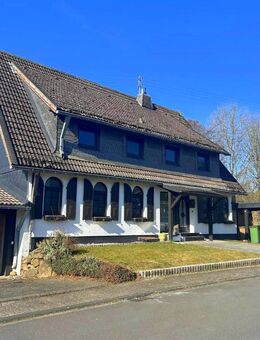 Traumhaft schön und vielseitig nutzbar - Einfamilienhaus (Einliegerwohnung möglich) mit nicht einsehbarem Grundstück ... - Hergenroth