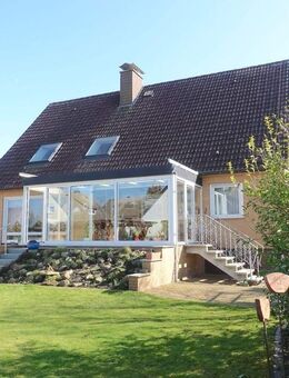 ***provisionsfrei für Käufer*** Beste Lage, mit Einlieger und Garage - Wunstorf