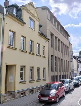 Renovierte Erdgeschosswohnung in ruhiger Lage - Lichtenstein (Sachsen)
