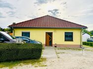 Großer Bungalow Leben auf einer Ebene mit Einliegerwohnung in Müncheberg! - Müncheberg