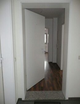+++ Nachmieter gesucht! +++ große 4 Zimmer Maisonettewohnung mit Balkon und Carport +++ - Zwickau