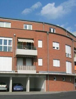 Troisdorf-Stadtmitte! Sonnige 3-Zimmerwohnung mit Balkon und Aufzug! - Troisdorf