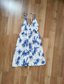 Trägerkleid, 36 - Pleidelsheim