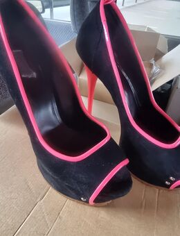 Verkaufe 1 Paar High Heels Gr. 46 - Bremen