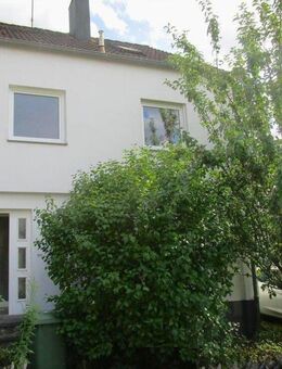 Ruhige Lage: Renovierungsbedürftige DHH mit 6 Zi. Schwanstetten / Haus kaufen - Schwanstetten