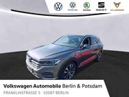 VW Touareg, 3.0 V6 eHybrid Elegance IQLED, Jahr 2022 - Berlin