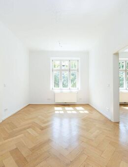 Traumhafte 3-Zi.-Jugendstil-Whg. in Schwabing - mit historischen Altbauelementen und Duplexstellpl. - München