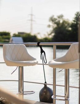 Luxuriös & extravagant: Schwimmende 16 m Häuser zum Wohnen und mehr... - Waren (Müritz)