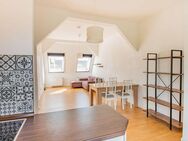 Dachgeschossflair im Weitlingkiez - Möbliertes Zuhause mit Terrasse ins Grüne - Berlin