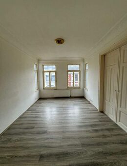 Mehrfamilienhaus mit enormen Entwicklungspotenzial - Bremerhaven