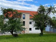 Barrierefreie Wohnung im 5-Familienhaus mit Balkon, Gartenanteil, Tiefgarage u. Aufzug von HAUSER. - Vöhringen (Baden-Württemberg)