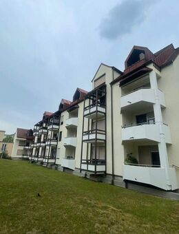 Helle 2-Zimmer-Wohnung mit Balkon und Tiefgaragenstellplatz in Forchheim - Forchheim (Bayern)