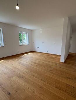 Traumhafte Dachgeschosswohnung im Neubauprojekt "Wohnen an der Goldenen Straße" in Plößberg! - Plößberg