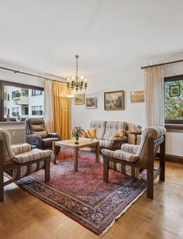 Weinheim-Weststadt: Großzügige 4,5-Zimmer-Eigentumswohnung mit Balkon und PKW-Stellplatz - Weinheim