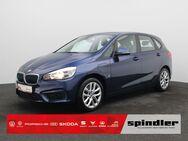 BMW 225, Active Tourer iPerformance, Jahr 2018 - Würzburg