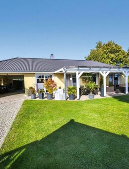 Bungalow in Ilsede mit hochwertiger Gartenanlage - Ilsede