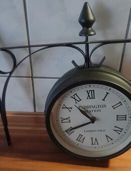 U Bahn Uhr Design - Bergisch Gladbach