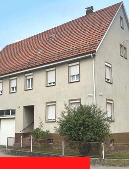 BEZUGSFREI: Großes Wohnhaus mit 3 XL- Garagen in Trossingen - Trossingen