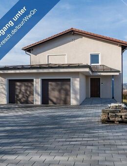 Thyrnau: Haus mit 2 Wohnungen - absolut kernsaniert - Neubaustandard - Fernblick - Thyrnau