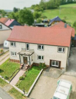 Viel Platz! Großes Haus mit Anbau aus dem Jahr 2000 und Photovoltaikanlage! - Auengrund