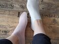 Füße und Socken in 39104