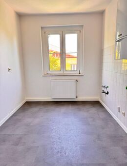 Tolle 2-Raumwohnung mit Tageslichtbad! - Leipzig