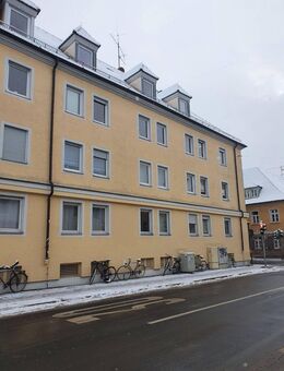wunderschöne 2,5 Zimmer Maisonette - Wohnung mit Balkon in Erlangen - Erlangen