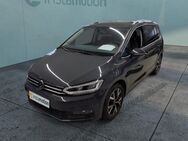 VW Touran, 1.5 TSI Highline, Jahr 2021 - München