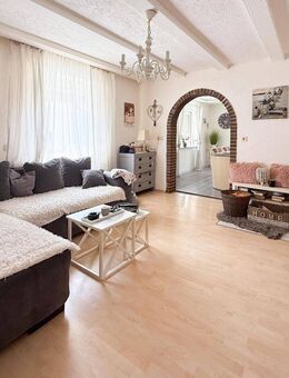 Ihr Rückzugsort im Grünen - stilvolle Gartenwohnung mit Raum zum Leben und Barrierefreundlichkeit - Buttenwiesen