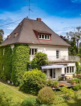 Traumhaftes Anwesen mit charmantem Altbau - München