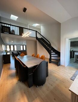 Stilvolle Maisonettewohnung mit Balkon - Baden-Baden