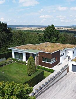 Wundervolle Bauhaus-Villa in bester Lage - Bad Neustadt (Saale)