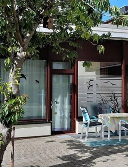 Nur wenige Schritte zur Ostsee! Gemütliche 3-Zi.-Wohnung (ca. 54m²) mit Garage - Grömitz