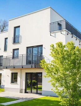 Charmante 2-Zimmer Wohnung im Herzen Kraillings mit großzügiger Terrasse und Garten - Krailling