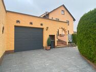 Doppelhaushälfte mit schönem Grundstück in Weiden - Ortsteil Rehbühl - Weiden (Oberpfalz)