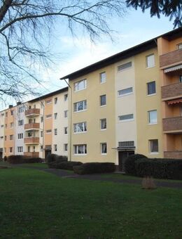 Kapitalanlage: 3-Zimmer- Wohnung: zentrale und verkehrsgünstige Lage mit Blick ins Grüne! - Krefeld