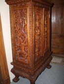 Handgeschnitzter Manuskript Schrank/ Tropenholz in 47239