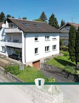 Schickes 3-Familienhaus mit bezugsfreier EG-Wohnung und schönem Garten in ruhiger Lage von Nenzingen - Orsingen-Nenzingen