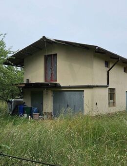 Haus mit Grundstück und Brunnen. Bauen Sie sich Ihr eigenes Nest. - Schönborn (Brandenburg)