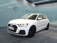 Audi A1, Sportback 30 TFSI advanced 18 CONNECT 5-J, Jahr 2023 - München